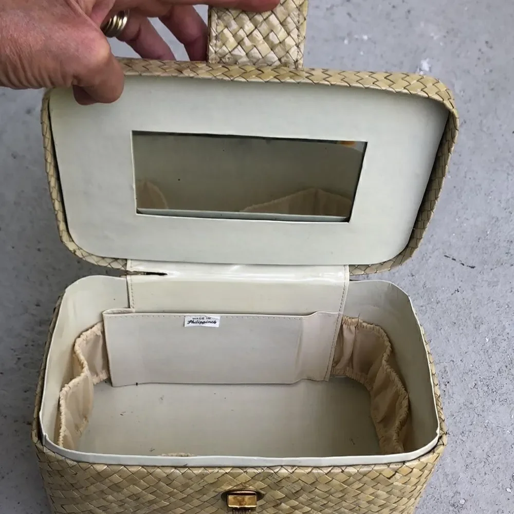 1960s woven bag  - Picture 8 of 9
